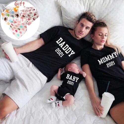 Funny Daddy Mommy Baby 2021 Family Matching Clothes Cotton Father Son Mother and Daughter Tshirts Baby Bodysuit Kids Tshirt