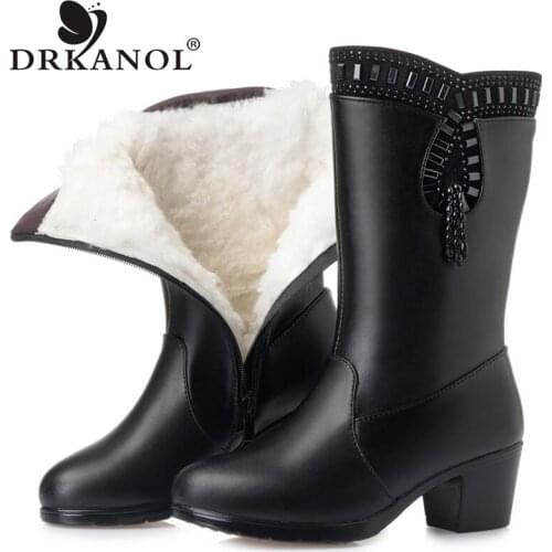 DRKANOL Fashion Warm Winter Boots Women Thick High Heel Wool Warm Snow Boots Female Rhinestone Tassel Women Mid Calf Boots H960