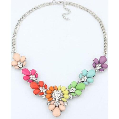 MINHIN Womens 3 Colors Delicate Crystal Necklace Wholesale Rhinestone Choker Necklace Silver Plated Statement Necklace