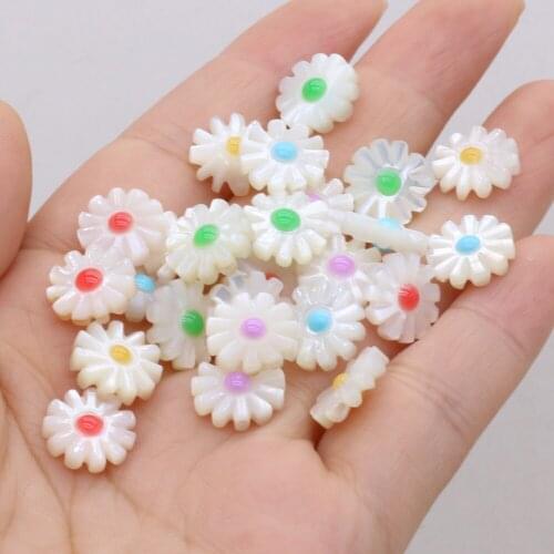 New White Sea Shell Loose Beads Natural Mother of Pearl Daisy Sunflower Charms Bead for Making Jewelry DIY Rings Bracelet 5PC
