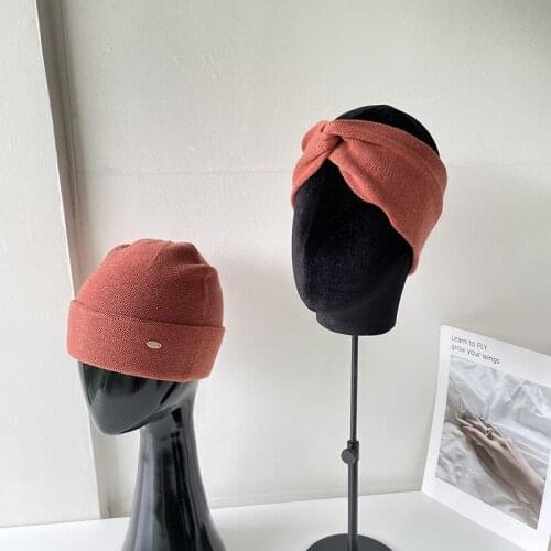 Hot Selling Hats For Women Spring Autumn Hats Unisex Knitting Soft Solid Color Hair Band Cap Female Cover Head Cap Beanie Hat