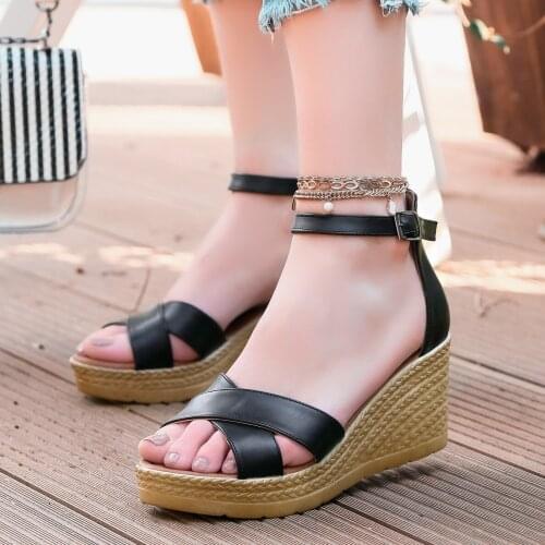 Tonar Ertu Black Skin Wedges Women Sandals New Season Trend Fashion Cool Style