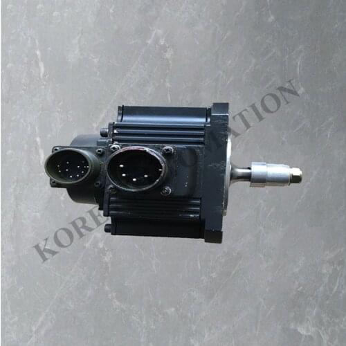 MITSUBISHI CNC SERVO MOTOR HC52T-SZ USED GOOD IN CONDITION