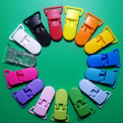 Free Shipping 250pcs 15 Colors Eco-friendly KAM Plastic Pacifier Clips Holder Soother Baby Bib Dummy Clip Chain For 20MM Ribbon
