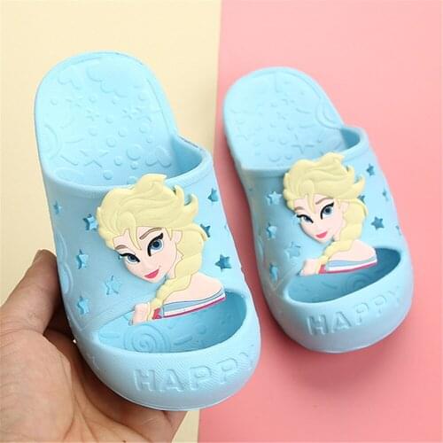 Disney childrens slippers new soft-soled garden shoes car summer hole shoes non-slip sandals and slippers