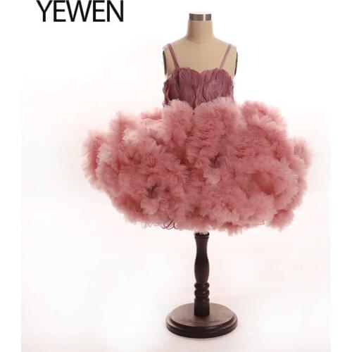 Elegant Deep Pink Feather Flower Girl Baby Shower Dress for Photo Shoot First Communion Party Gowns Photography Props YEWEN