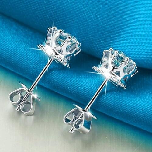 Huitan Luxury Solitaire Women Earrings AAA Crystal Cubic Zirconia Simple Stylish Girls Earring High Quality Ear Piercing Jewelry