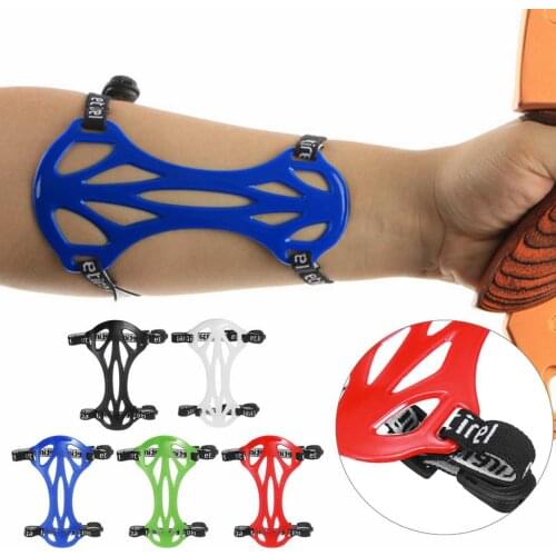 1Pcs 15cm Carbon Fiber Resin Arm Guards For Hunting Shooting Archery Training with Hardware Fasteners For Shooting Recurve Bow