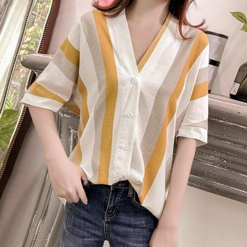 Loose Style Women Spring Summer Blouses Shirts Lady Casual V-Neck Striped Printed Blusas Tops ZZ0410