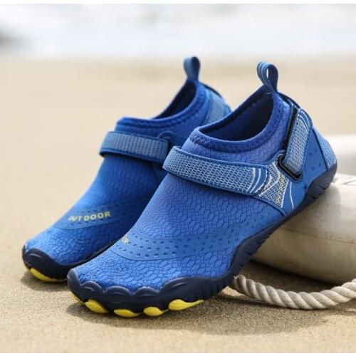 Boys girls barefoot swimming sports water shoes outdoor seaside quick-drying breathable student beach shoes wading shoes 28 - 39