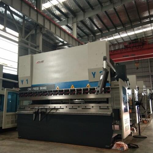 Hot Sale Hydraulic CNC Press Brake 4+1 Axis Delem With DA52S Controller For Sheet Bending