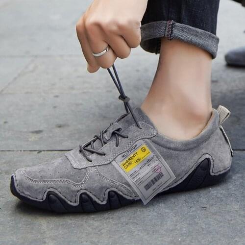 Men Casual Shoes Leather Fashion Men Sneakers Handmade Breathable Mens Loafers Moccasins Lightweight Boat Shoes Plus Size 38-48