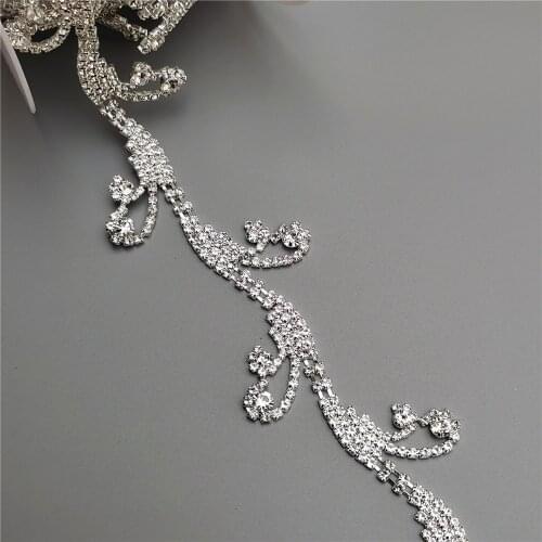 1 yard Bridal Flower Rhinestones Chain,Fasion DIY Collar Trim,Gold Decorative Pearl Chain Crystal Gemstone Crystal Wedding Decor