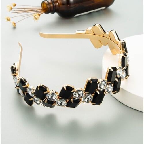 2021 New Elegant Pearl Hair Hoops For Women Cute Golden Flowers Hair Hoops Double Row Crystal Headband Fashion Accessories