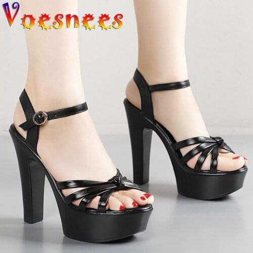 INS Hot Platform Patent Leather Sandals Square Heel Peep Toe Cross-Tied Metal Buckle High Heels Sexy Cheongsam Party Women Shoes