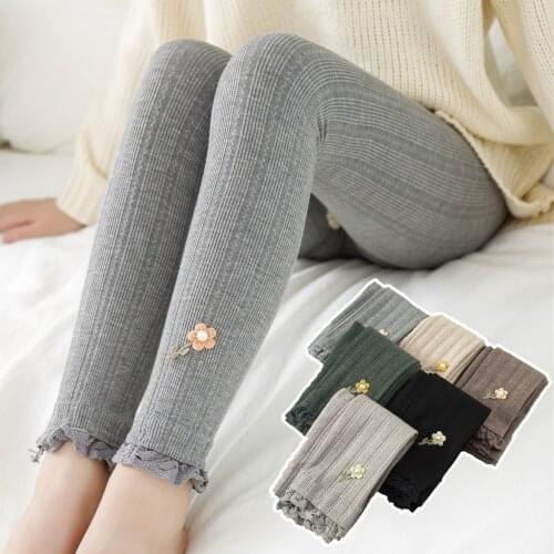 Spring New Childrens Leggings Cotton Color Matching Baby Pantyhose Wooden Ear Girls Nine Pants