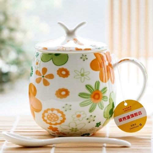 Bone China Coffee Milk Mug with Spoon and Lid Creative Hand Painted Water Cup Household Ceramic Cute Beautiful Office Teacup