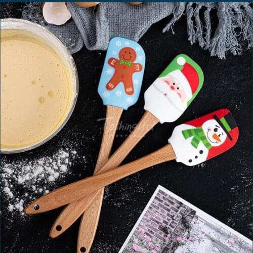 Large Size Food Grade Silicone Spatula Practical Baking Tool Wooden Handle 3d Christmas Pattern Cream Spatula Creative Bakeware