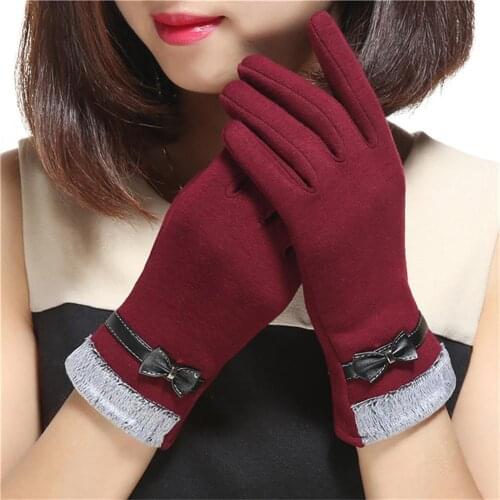 Girls Women Gloves Fashion Winter Warm Touch Screen Outdoor Full Fingers Wrist Gloves Spring Winter