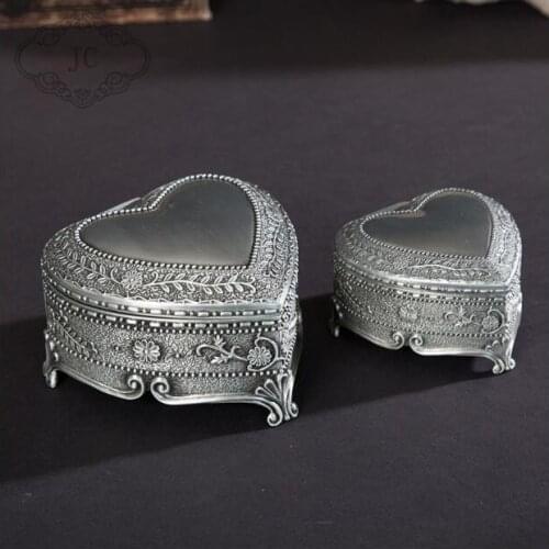 Creative Heart Shape Metal Jewelry Storage Box Tin box Storage Organizer For Ring Z203