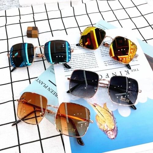 New fashion childrens classic box sunglasses fm003 metal Zhongda Tong Street Sunglasses manufacturers glasses