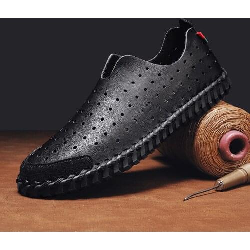 Casual Leather Men Sandals Summer Designer Men Beach Shoes Luxury Flat Men Slippers New Clogs Men Vulcanize Shoes