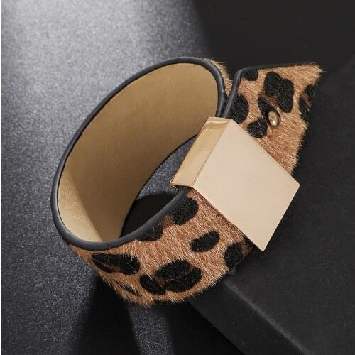 Leopard Leather Bracelets for Women 2021 New Fashion Bracelets & Bangles Elegant Multilayer Wide Wrap Bracelet Statement Jewelry