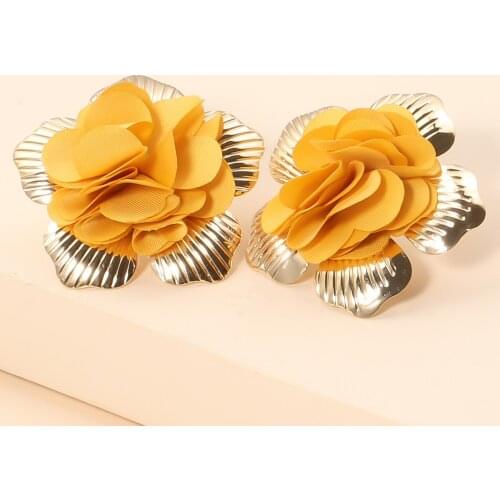 Bohemia Fabric Flower Shape Stub Earrings Trendy Colorful Metal Dangle Stub Earrings Women for Women 2021