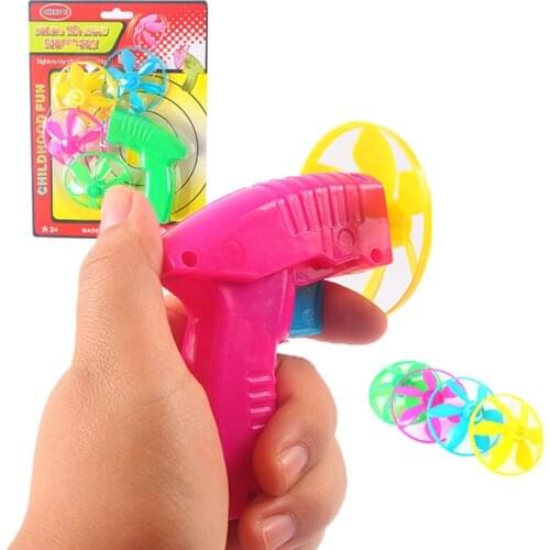 4pcsNew creative flying saucer gun blister colorful flying saucer flying disk toy childrens educational toys give the best gift