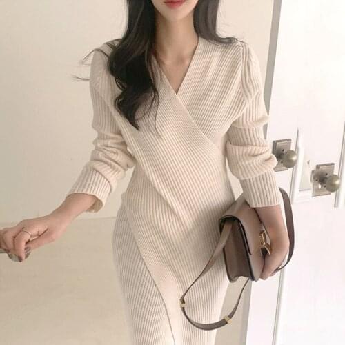 Autumn/Winter Korean Fashion WomenS Knitted Dress For New 2021 One-Piece Gentle V-Neck Waist Slimming Midi Knit Sweater Dress