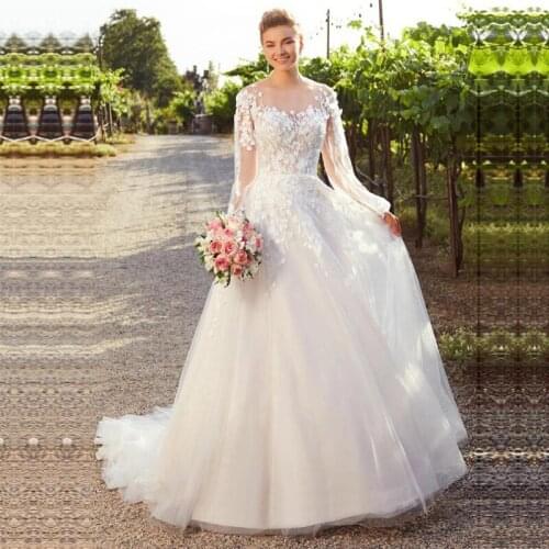 2021 Long Sleeve O Neck Wedding Dress Applique Lace Bridal Gowns Wedding Dresses Floor Length Vestido de Noiva Back Button