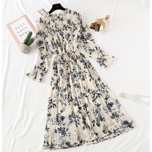 2020 new summer autumn women printed pleated chiffon dress fashion female casual Flare Sleeve Lotus leaf neck Basic Dresses