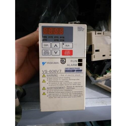 CIMR-V7CCB0P2 0.2KW 200V inverter , used in good condition . 80% appearance new , good working , free shipping