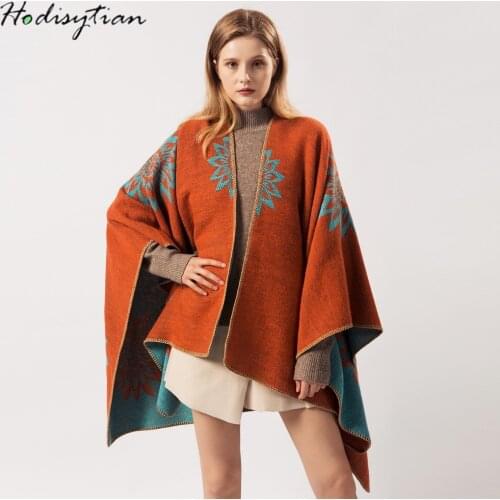 Hodisytian Fashion 2019 Winter Autumn Women Cloak Poncho Wool Cashmere Capes Shawl Cloak Clasp Vintage Floral Print Scarf
