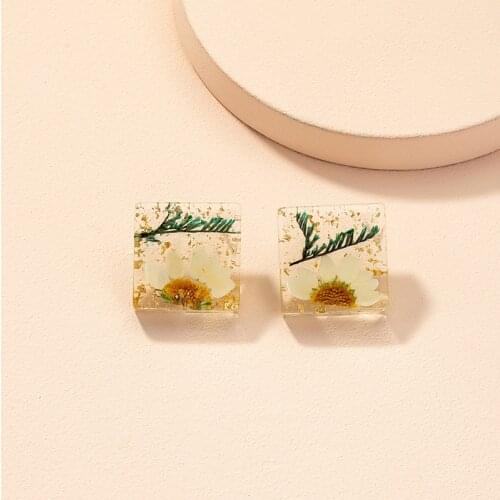 Vintage Graceful Fashion Square Tag Dried Flowers Earring Gold Color Stud Earrings Party Jewelry Accessories Gifts