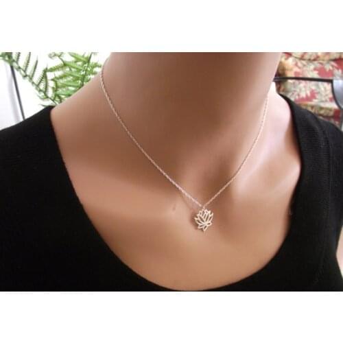 Gift Hollow Lotus flower pendant chain necklace plant lotus dance party petals lotus necklace love couple wedding lucky jewelry