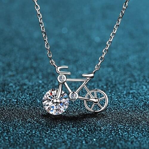 Silver Excellent Cut Diamond Test Past 1 Carat D Color Good Clarity Moissanite Creative Bike Pendant Necklace Silver 925 Chain