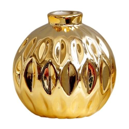 Ceramic Small Vase Small Flower Embossed Fish Lip Pattern Crafts Home Decorations (Gold)