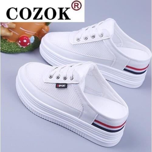 2021 Spring and Summer Half Slippers Female Hollow Out All-match Flat-bottomed Outer Penetration Air Bag Head Mesh Sandals