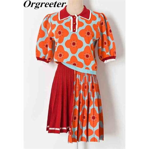 New Arrival Flower jacquard Knitted Tops 2 piece set Women Lapel Color contrast Sweater and Irregular Pleated Mini Skirt Suits