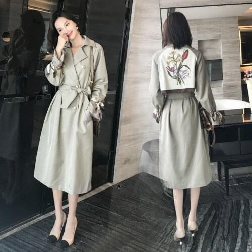 2020 New Spring Autumn Trench Coat For Women Korean Loose Printed Outwear Overcoat Female Slim Long Windbreaker With Belt W114