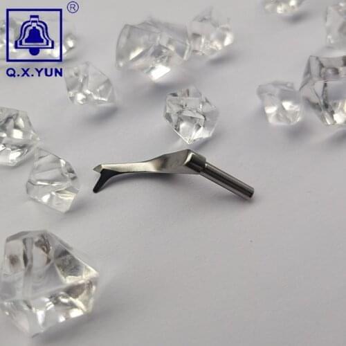 Q X YUN PEGASUS L32 L52 Parts Sewing Machine Looper Made in TAIWAN Good quality 204705