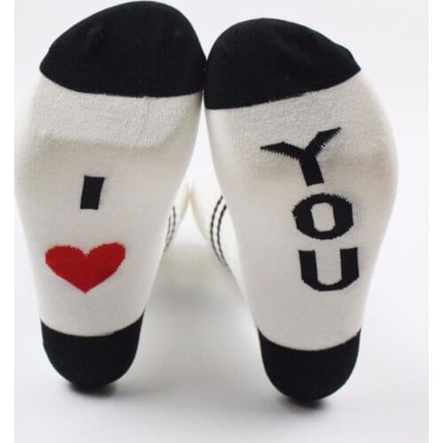 Four models of love models cotton socks paragraph couple cotton socks