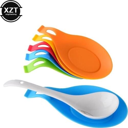 Silicone Spoon Rest Pad Multifunction Spoon Holder Mat Food Grade Silica Gel Spoon Put Mat Device Kitchen Dishes Accessories