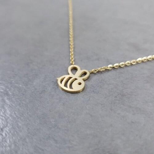 V Attract 2020 Stainless Steel Jewelry Bumble Bee Necklace Gold Chain Tattoo Choker Cute Honey Bee Charm Maxi Collares