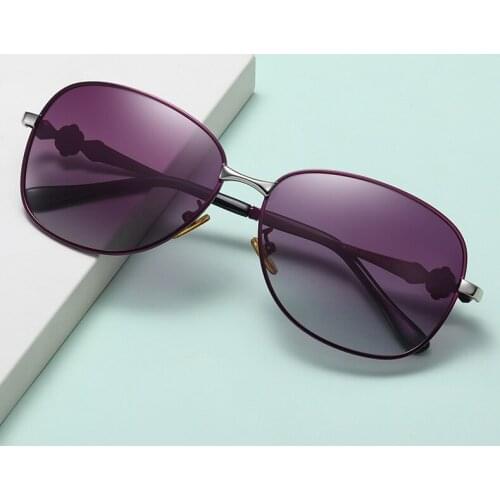 New Ladies Polarized Two-tone Sunglasses Fashion Big Frame Diamond-studded Metal Gradient Eyeglasses Women trend Outdoor Glasses