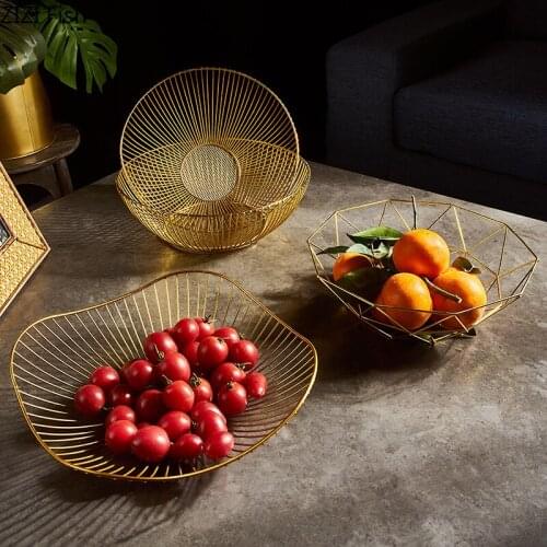 Metal wire vegetable fruit snack basket desktop kitchen rack storage holder sweet fruits nordic metal organizing art