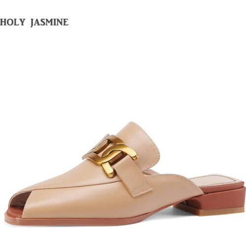 Womens Outdoor Slippers Metal Decoration Muller Slip-on Lofter Half Slippers 2021 New Summer Fashion Slipper Shoes Woman Heels