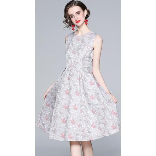 Summer Womens Floral Embroidery Jacquard Dresses Party High Waist Swing Midi Casual Female Sleeveless Tank Dress Vestidos k8376