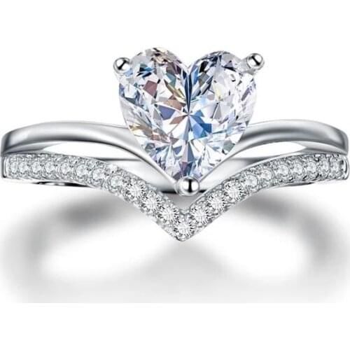 925 Silver Heart Diamond Ring Women Luxury White Sapphire Heart Engagement Ring Wedding Accessories Personality Gift Jewelry